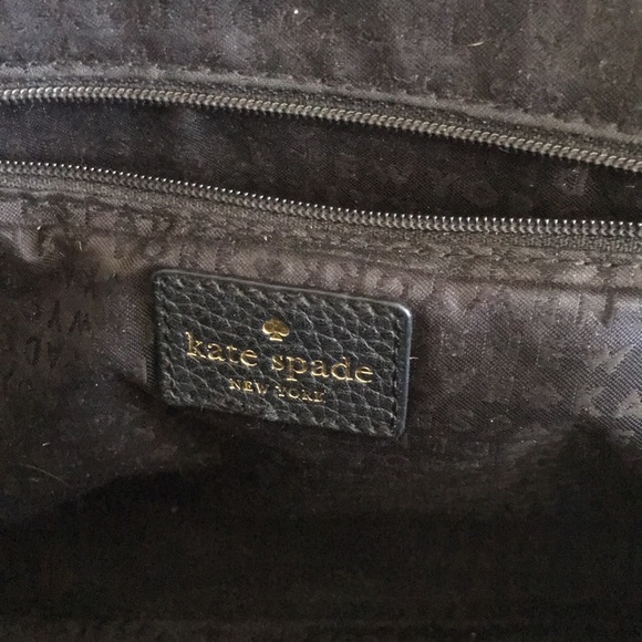 Kate Spade medium black leather purse - Picture 6 of 11